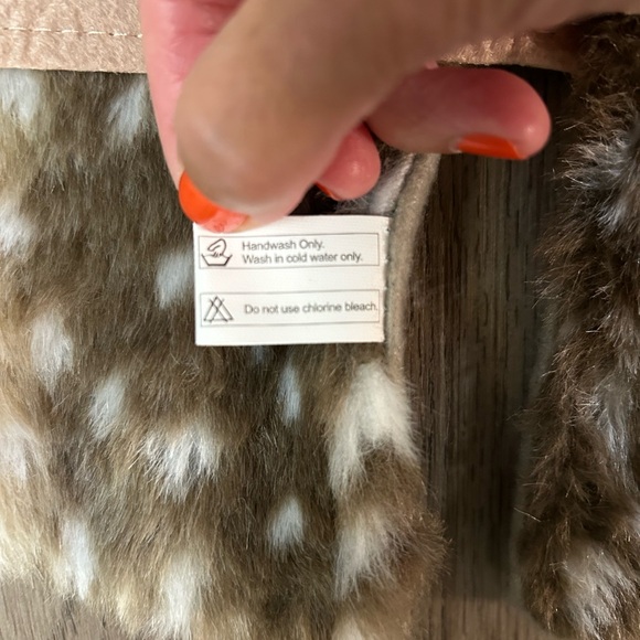 NWOT Faux Deer Tree Skirt - Picture 5 of 6